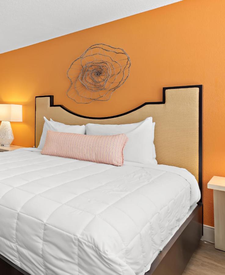 King Room - Disability Access at Bellwether Beach Resort