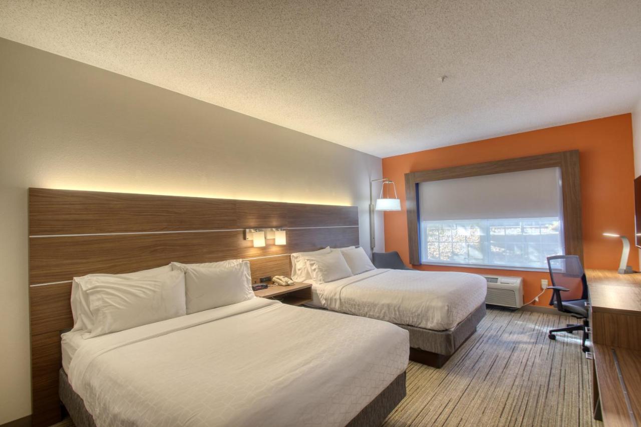 Queen Room with Two Queen Beds - Non-Smoking at Holiday Inn Express Hotel & Suites Oshkosh by IHG