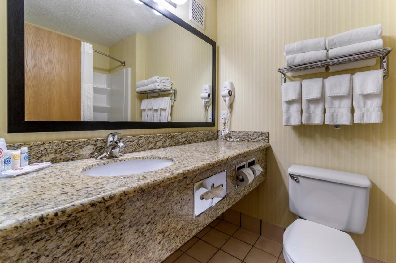 Queen Room with Two Queen Beds - Non-Smoking at Comfort Inn & Suites Bothell - Seattle North