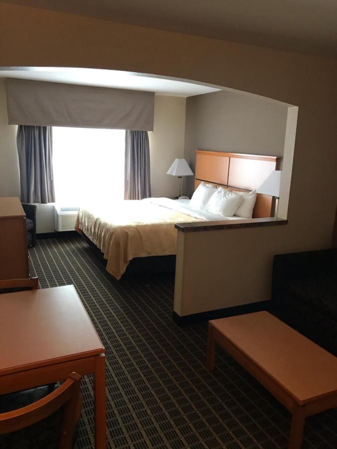 King Room - Accessible/Non-Smoking at Quality Inn & Suites Silverthorne - Copper Mountain