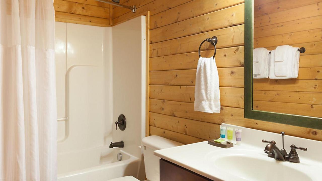 King Suite - Disability Access/Non-Smoking (8 Adults) at Bluegreen Vacations Shenandoah Crossing, an Ascend Collection Resort