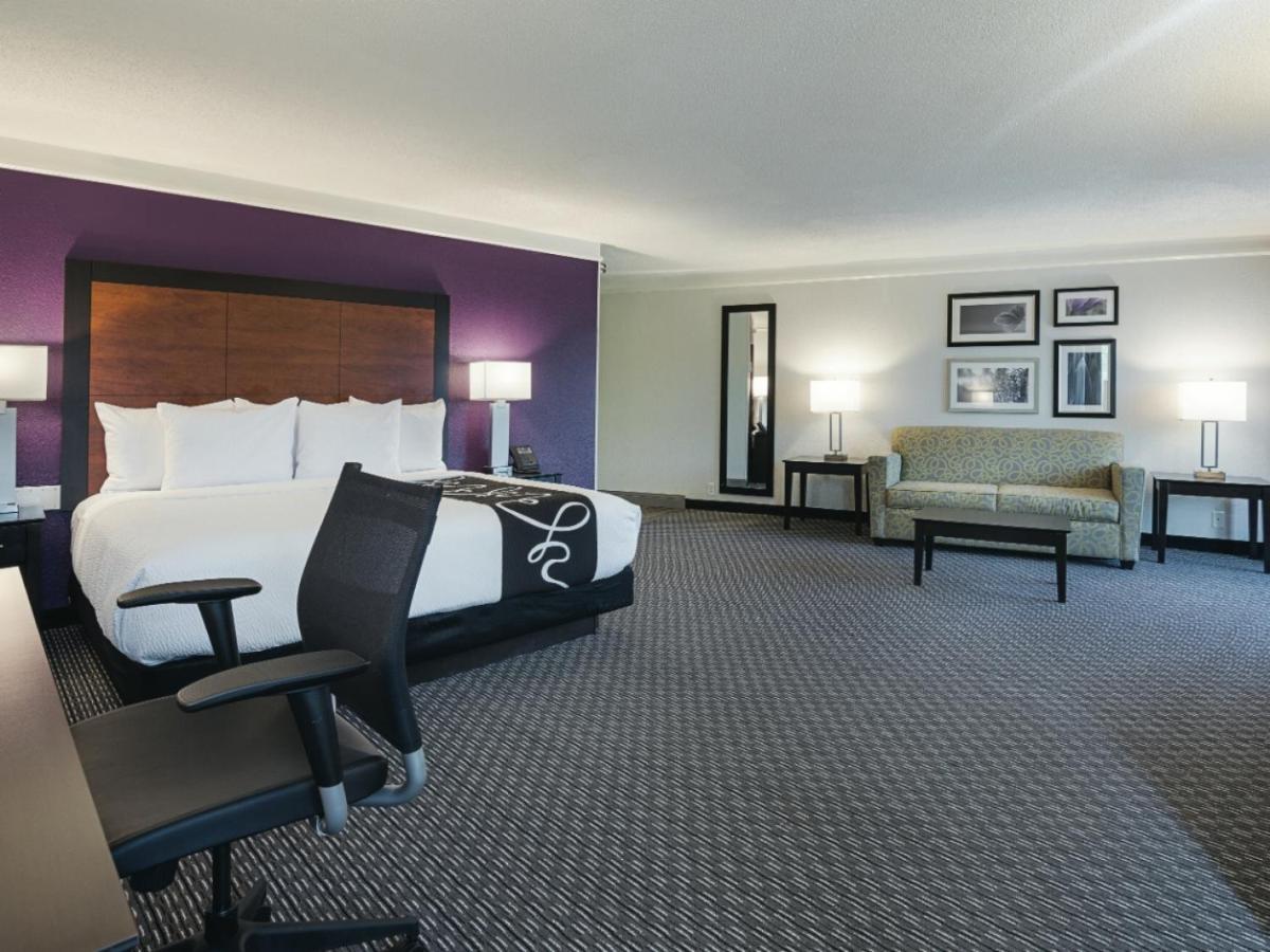 King Studio with Sofa Bed at La Quinta Inn & Suites by Wyndham Boston-Andover