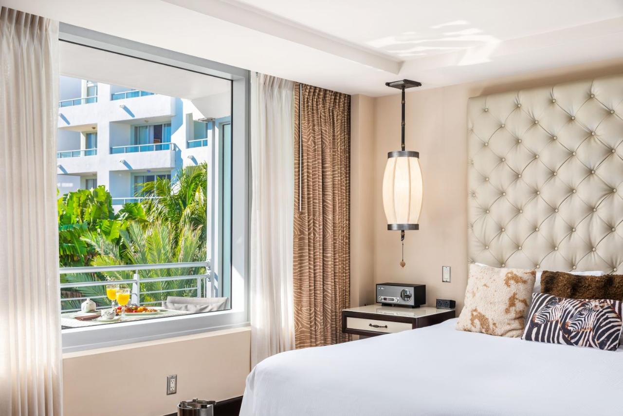Cabana Room at The National Hotel Miami Beach