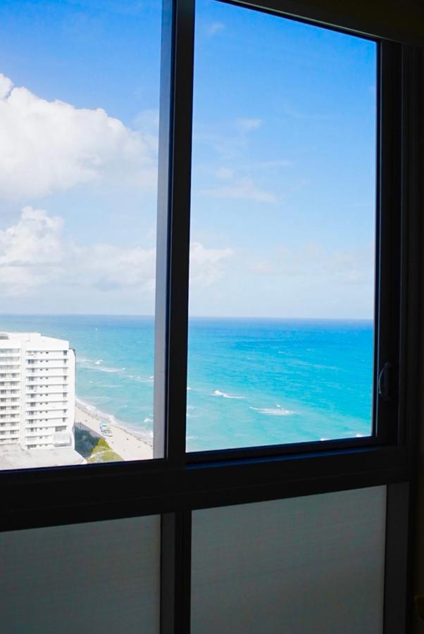Two Bedroom Penthouse Suite with Balcony Ocean Front View 07 at Churchill Suites Monte Carlo Miami Beach