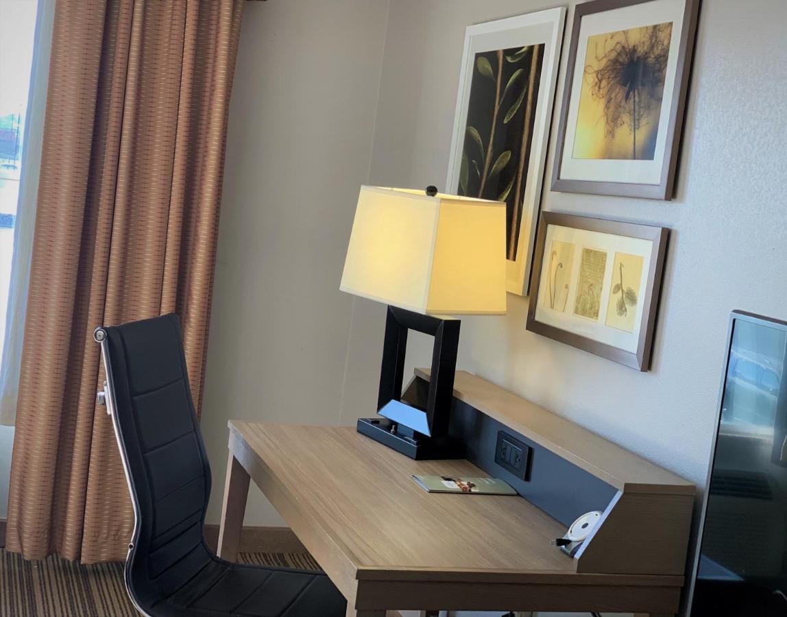 King Studio Suite with Sofa-Bed - Non-Smoking at Country Inn & Suites by Radisson, Clarksville, TN