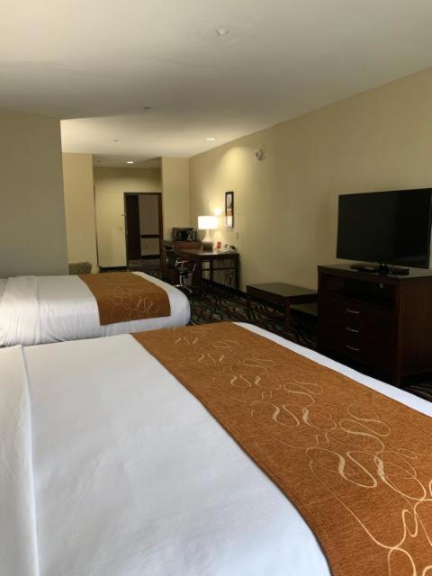 Suite with Two King Beds - Accessible/Non-Smoking at Comfort Suites Beaumont I-10