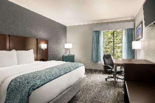 Room #45690509 at La Quinta Inn & Suites by Wyndham Dublin