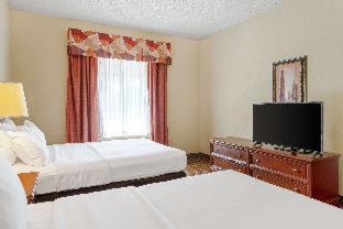 Room #18795410 at Quality Suites San Antonio Northeast