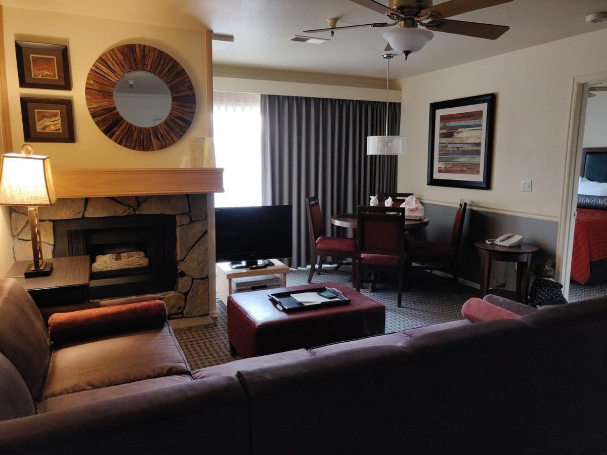 One-Bedroom Suite at GetAways at the Lodge at Kingsbury Crossing