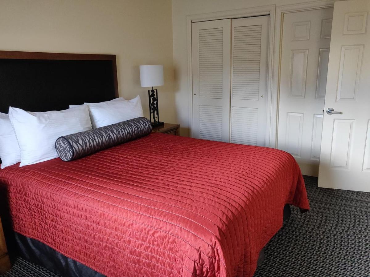 One-Bedroom Suite at GetAways at the Lodge at Kingsbury Crossing