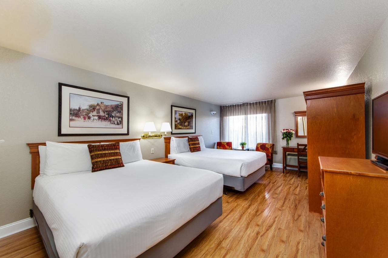 Queen Room with Two Queen Beds at Stratford Inn
