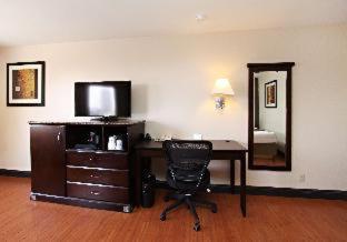 Room #5992734 at Aiden Los Angeles Downtown Dragon Gate Inn