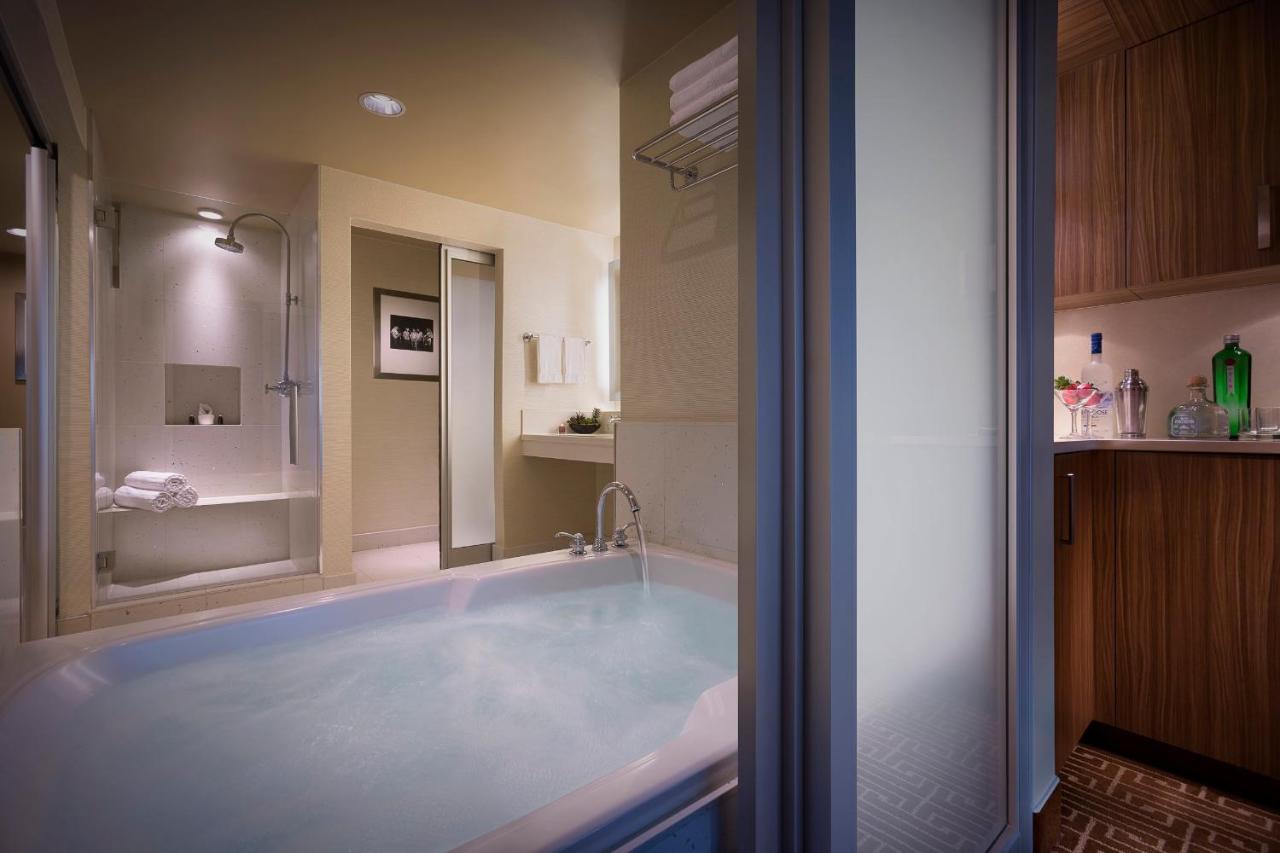 West Tower Luxury King with Pool View at Seminole Hard Rock Hotel & Casino Tampa