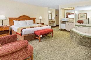 Room #7662625 at Baymont by Wyndham Indianapolis