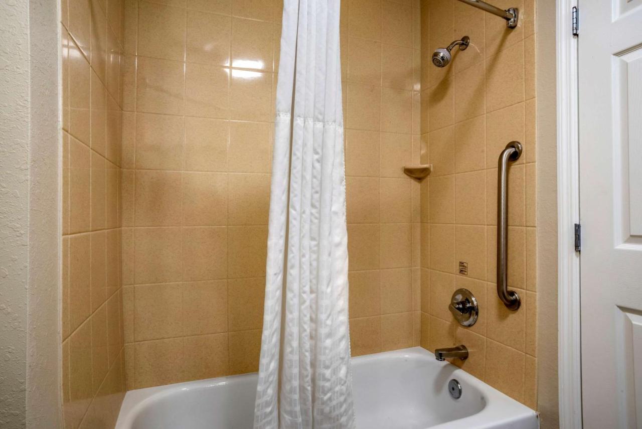 King Suite - Non-Smoking at Comfort Suites Niceville Near Elgin Air Force Base