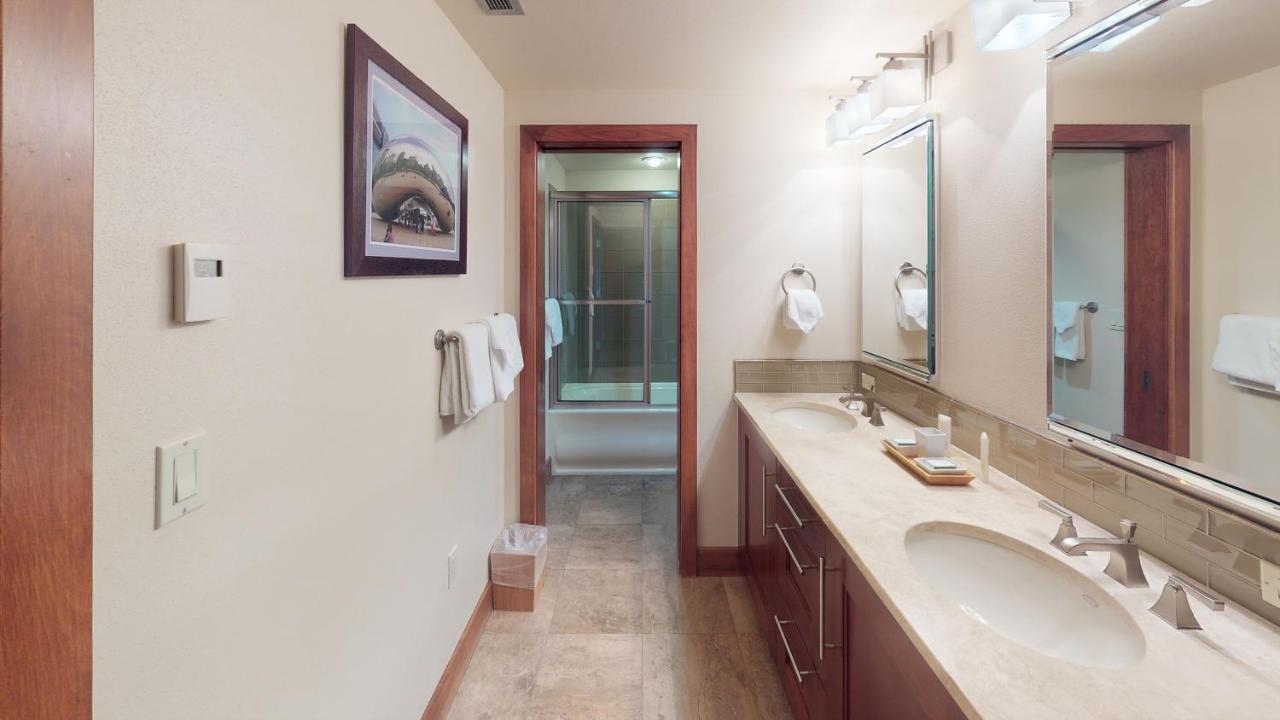Eight-Bedroom Luxury Platinum Condominium at Vail Residences at Cascade Village, a Destination by Hyatt Residence