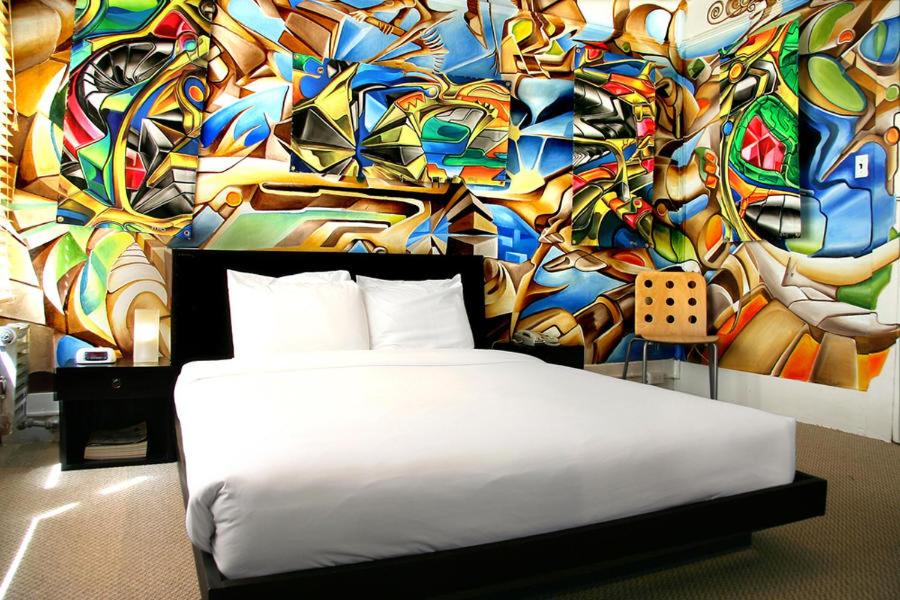 Deluxe Queen Room at Hotel des Arts