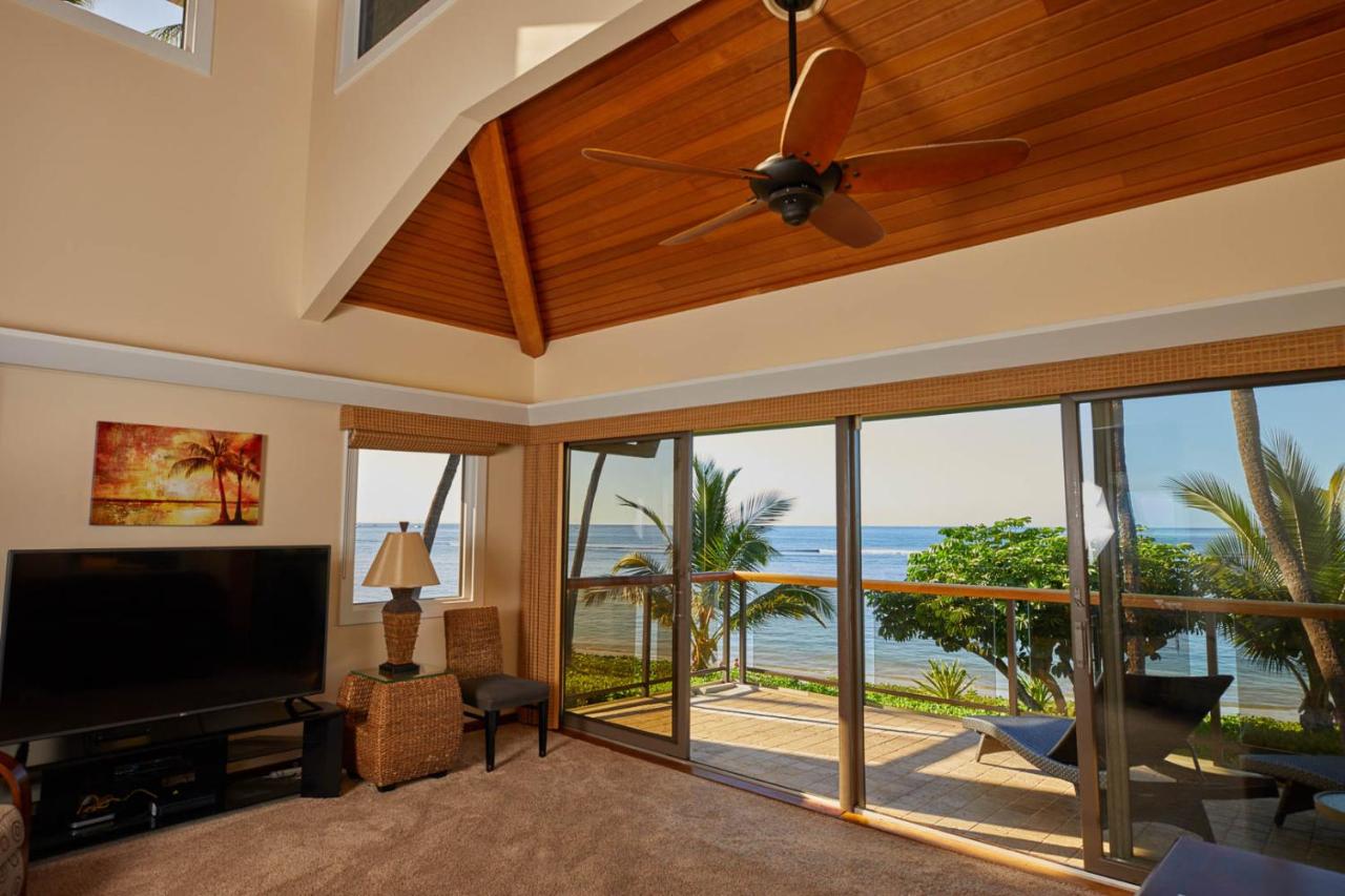 Three Bedroom Oceanfront at Puunoa  - CoralTree Residence Collection