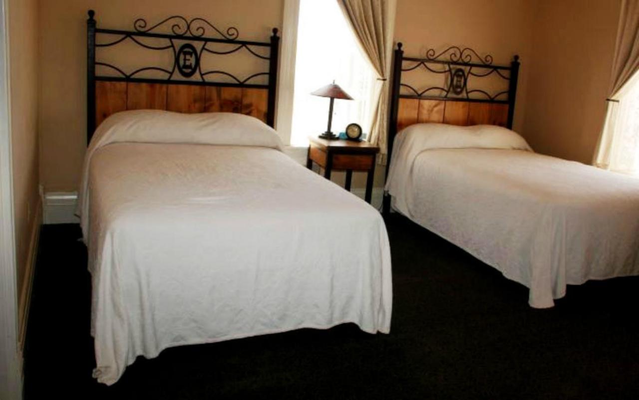 | Hotel Eklund
