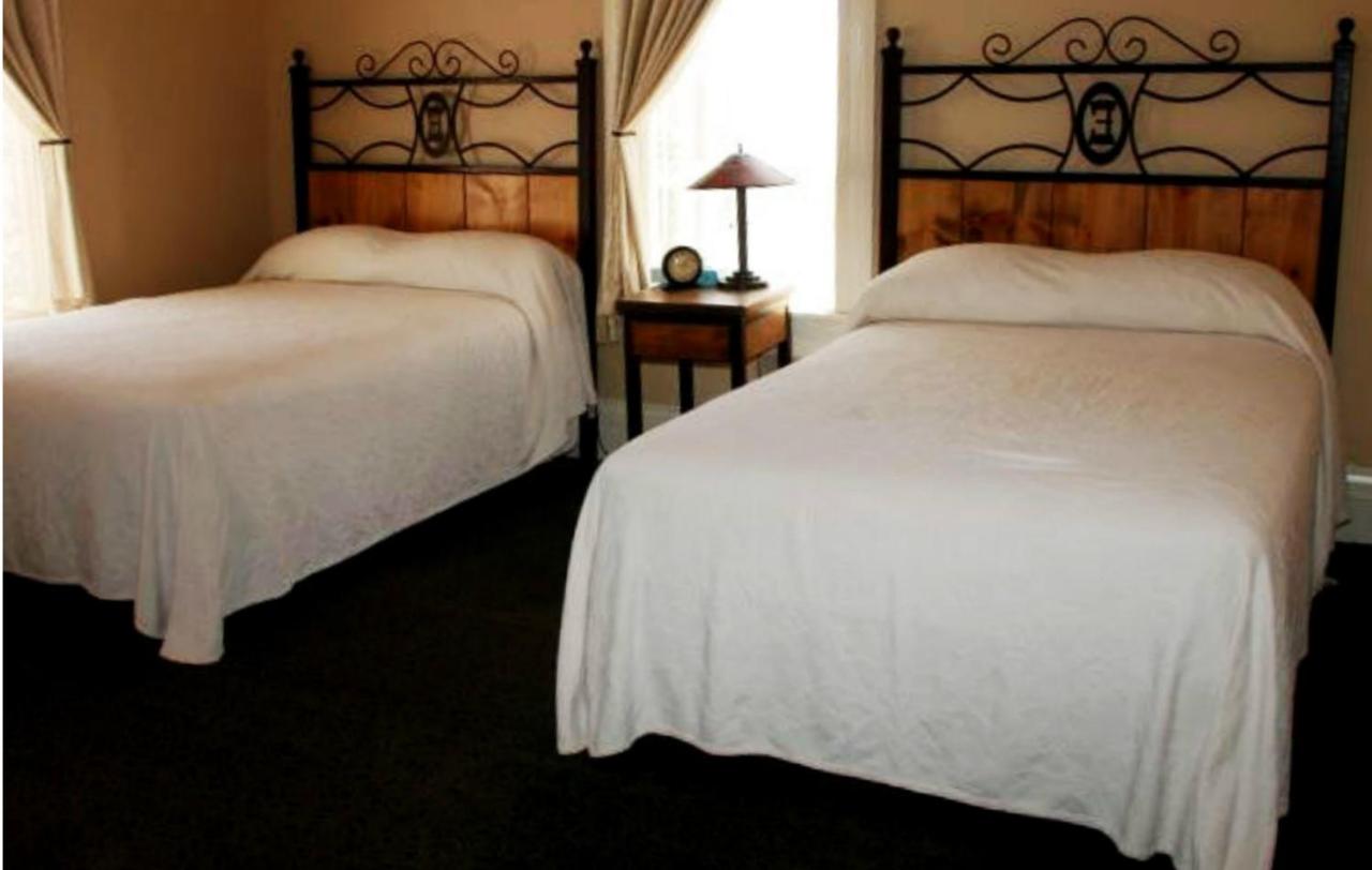 | Hotel Eklund