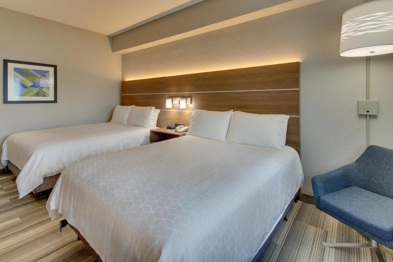 Double Room with Two Double Beds - Non-Smoking at Holiday Inn Express & Suites West Palm Beach Metrocentre by IHG