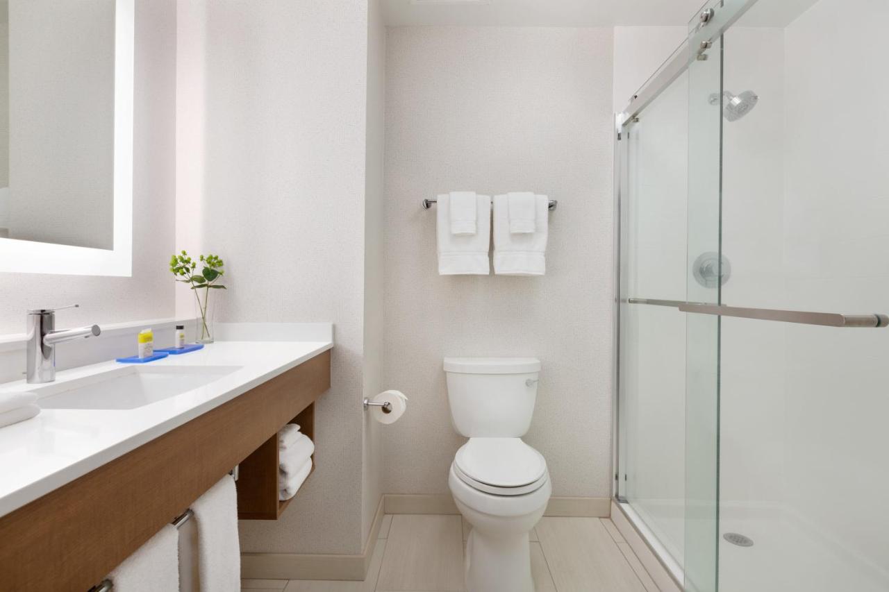 King Suite - Non-Smoking at Holiday Inn Express Hotel & Suites Merced by IHG