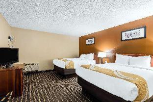 Room #49168610 at Quality Inn & Suites Sevierville - Pigeon Forge
