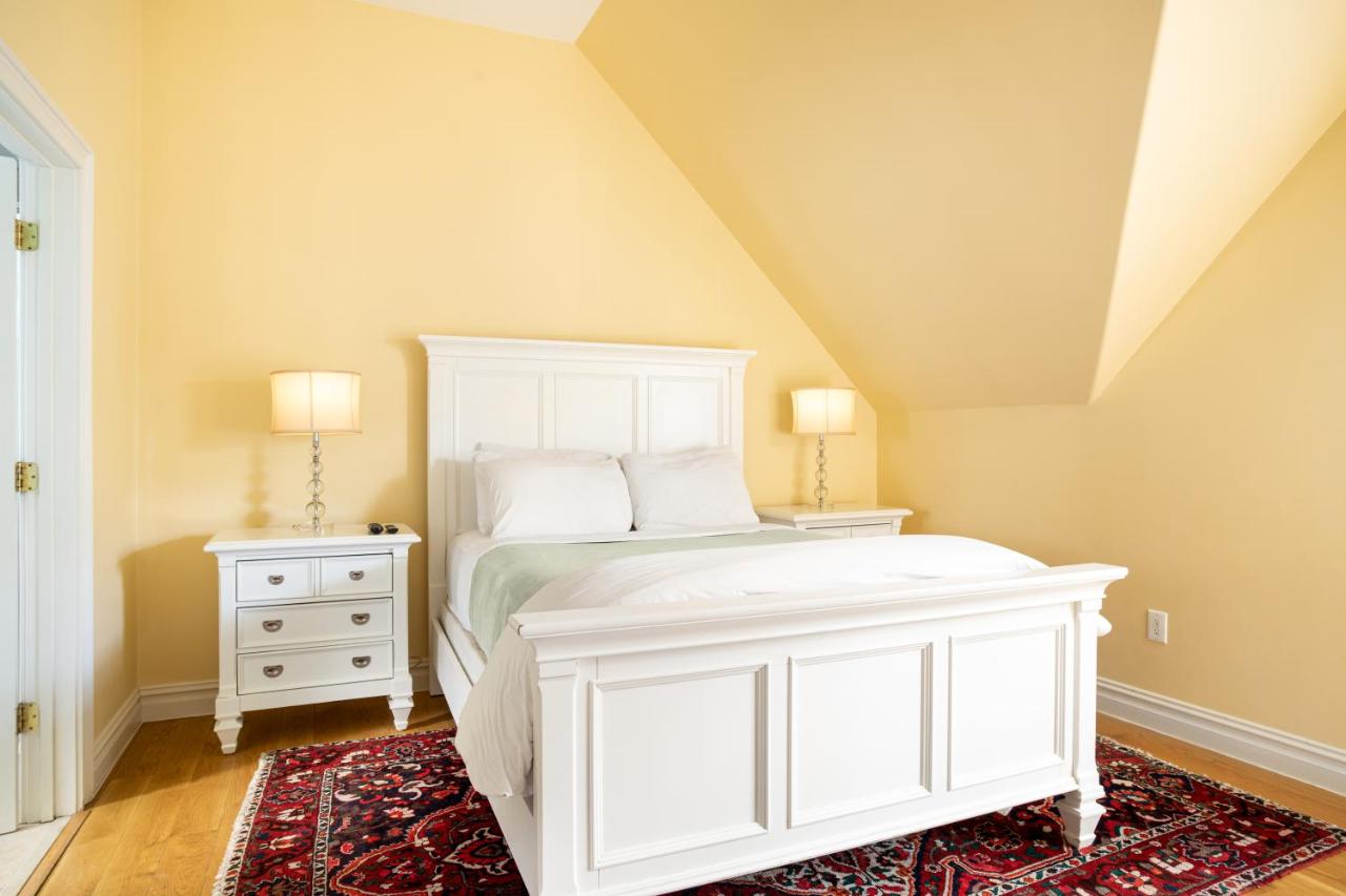 Apartment at Pelham Court Hotel