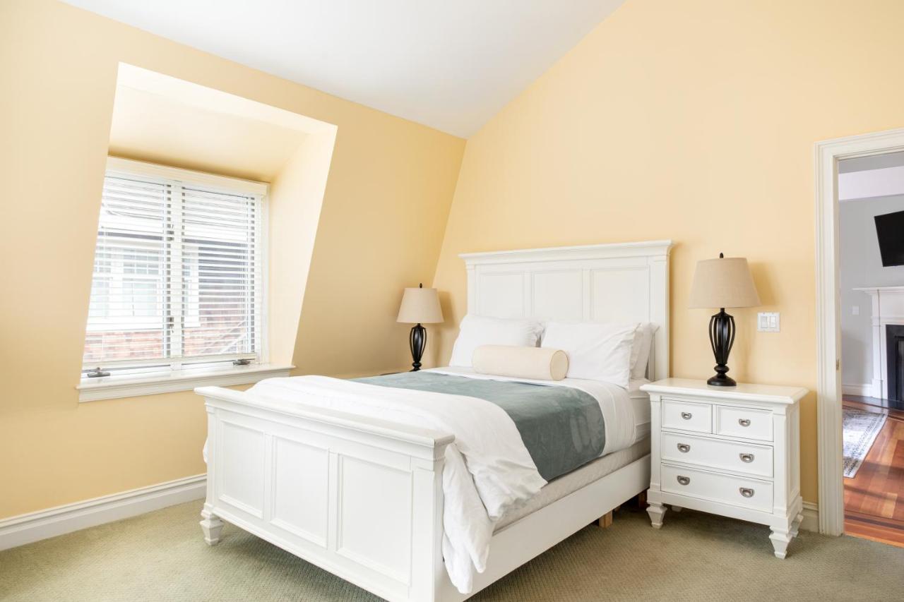 Apartment at Pelham Court Hotel