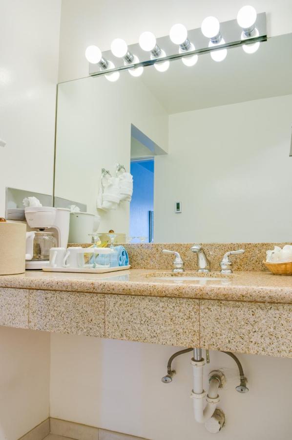 Two Bedroom Suite at Hofsas House Hotel