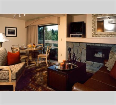 One-Bedroom Suite at GetAways at the Lodge at Kingsbury Crossing