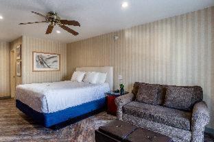 Room #5628221 at Wharf Inn