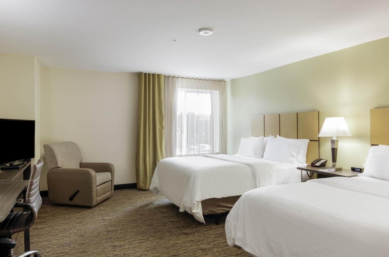 Queen Studio Suite with Two Queen Beds - Mobility Acces Tub/Non-Smoking at Candlewood Suites Brighton, an IHG Hotel
