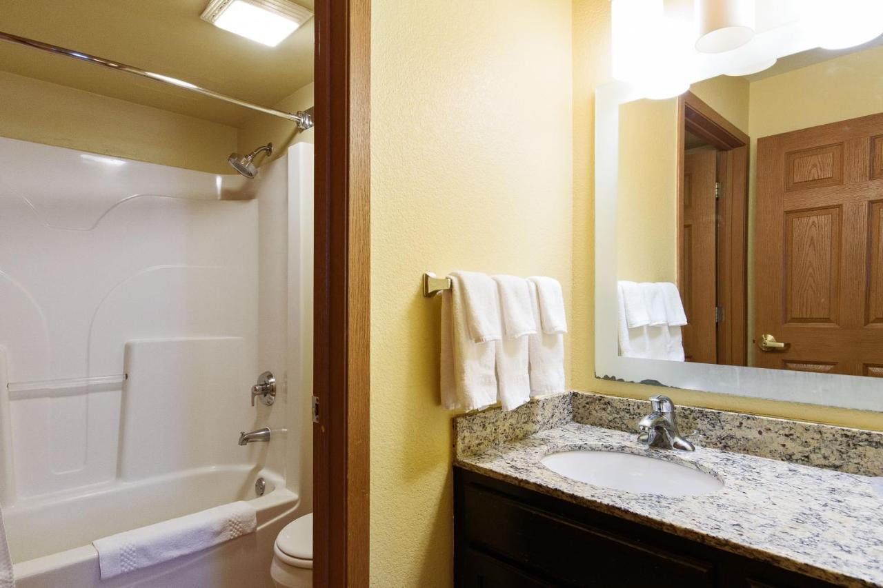 2 Bedroom Suite 2 Queen Beds Non-Smoking at Extended Stay America Suites Chicago Elgin West Dundee