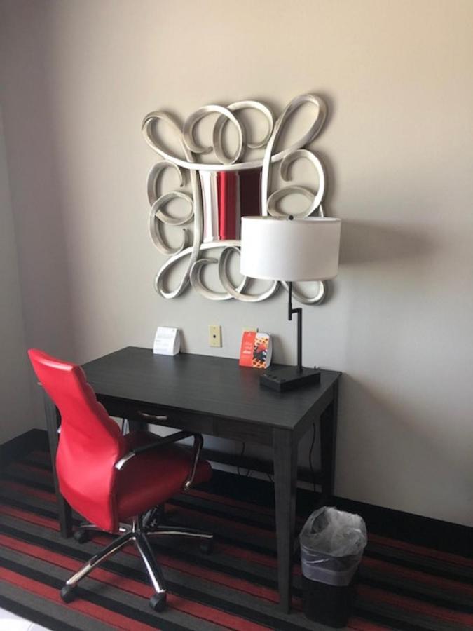 Corner King Room - Non-Smoking at Holiday Inn Hotel & Suites Lafayette North, an IHG Hotel