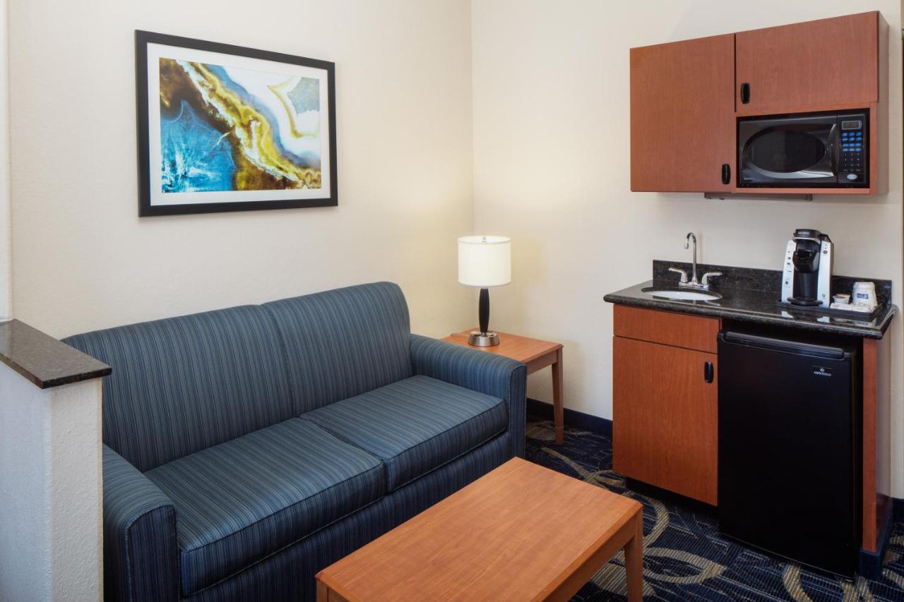Suite - Hearing Accessible - Non-Smoking at Holiday Inn Express & Suites Midland Loop 250 by IHG