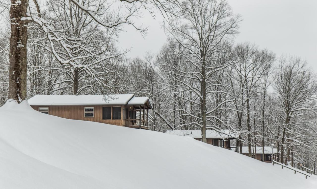 Burr Oak Lodge & Conference Center