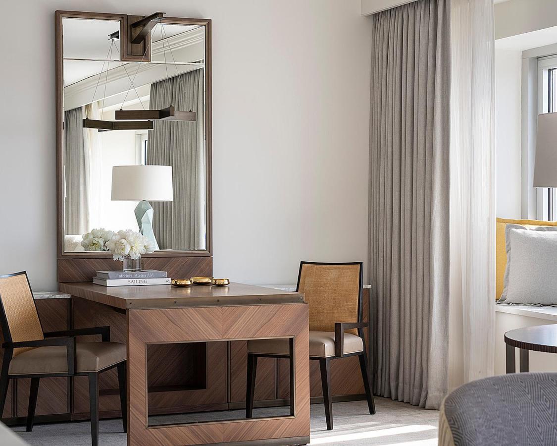 Premier Suite King at Four Seasons Hotel Chicago