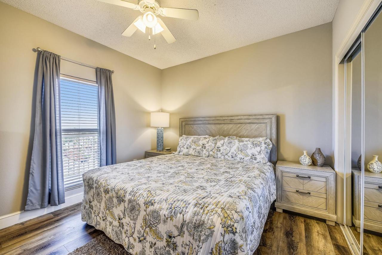 Two-Bedroom Apartment at Majestic Beach Resort by Royal American Beach Getaways
