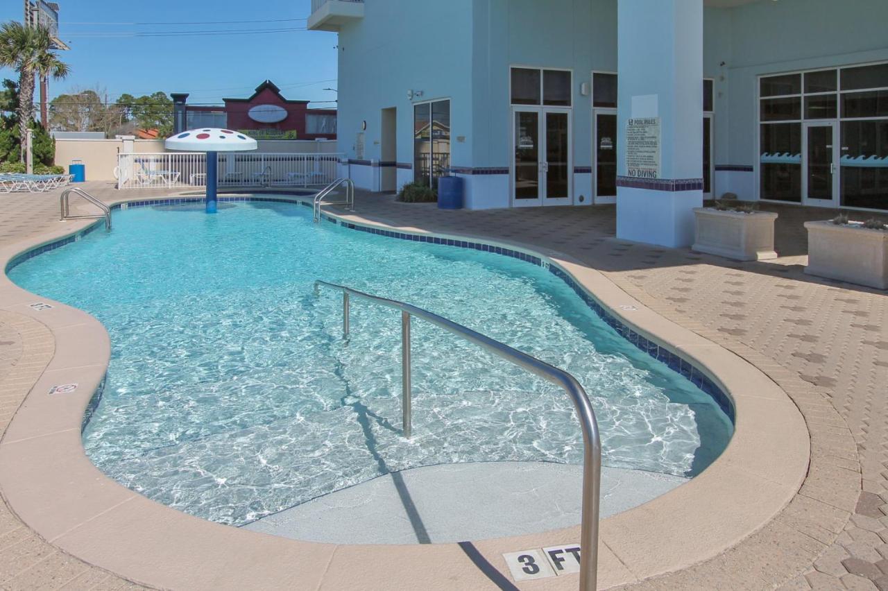 Two-Bedroom Apartment at Majestic Beach Resort by Royal American Beach Getaways