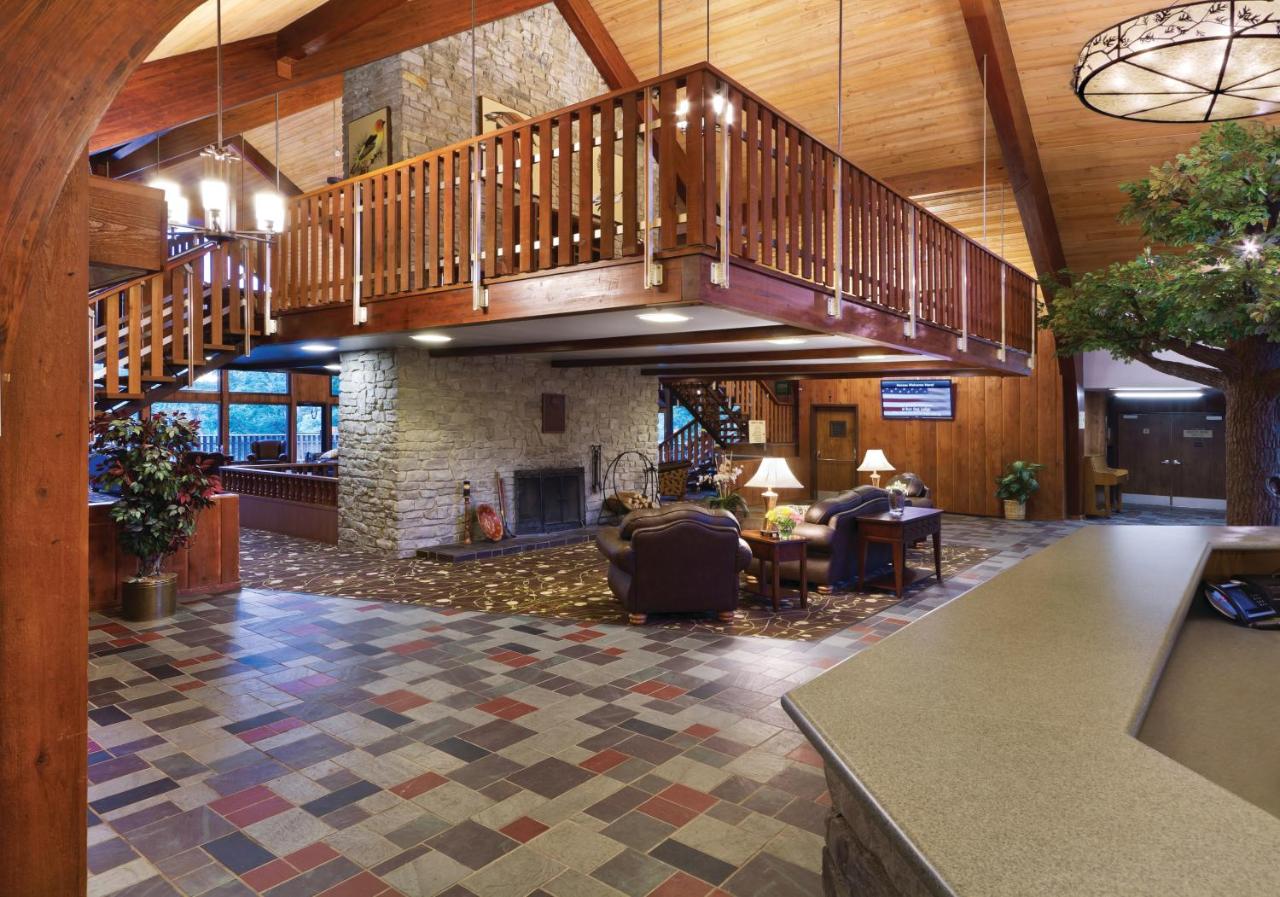 Burr Oak Lodge & Conference Center