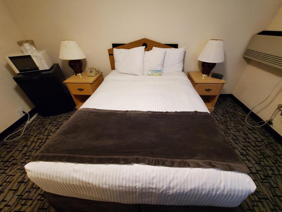 | Groton Inn and Suites