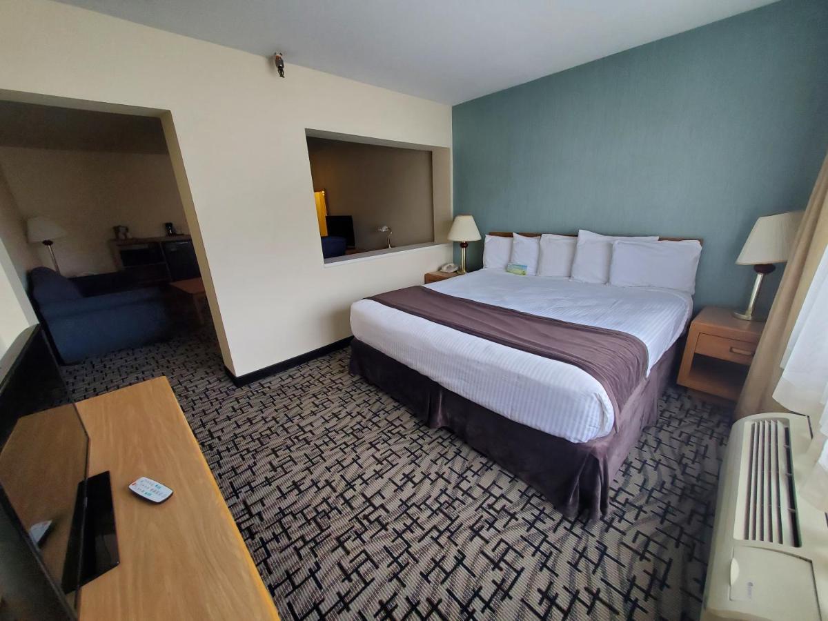  | Groton Inn and Suites