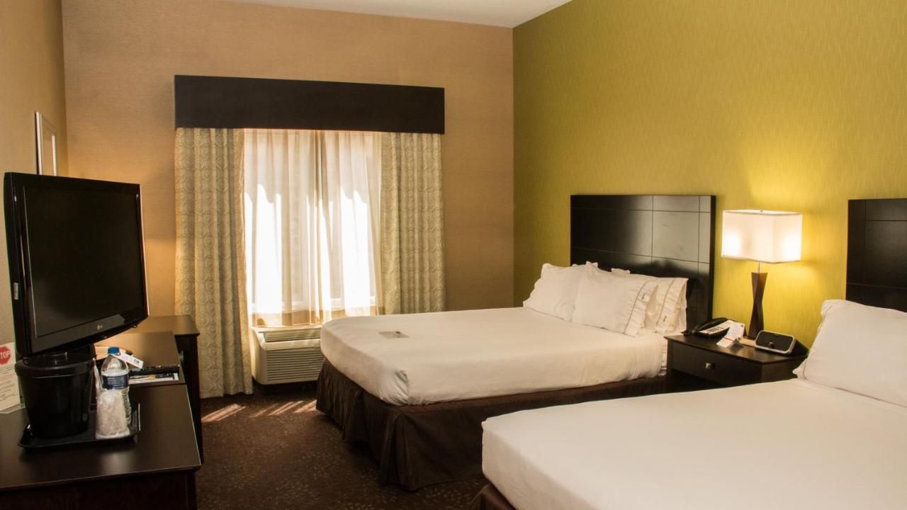 Queen Room with Two Queen Beds - Non-Smoking at Holiday Inn Express Hotel & Suites Saginaw by IHG
