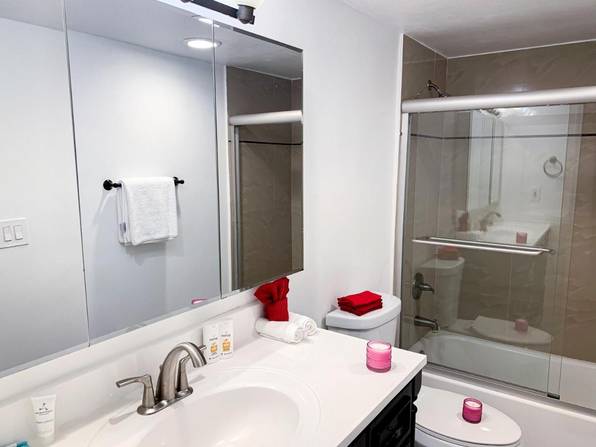 One-Bedroom Apartment at Collins Avenue Apartment