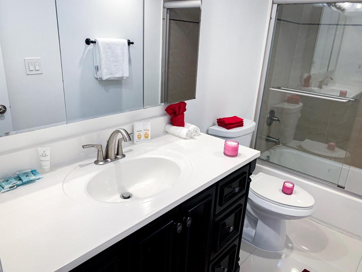 Collins Avenue Apartment
