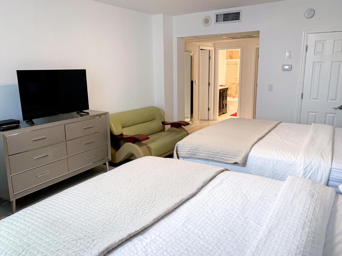 Collins Avenue Apartment