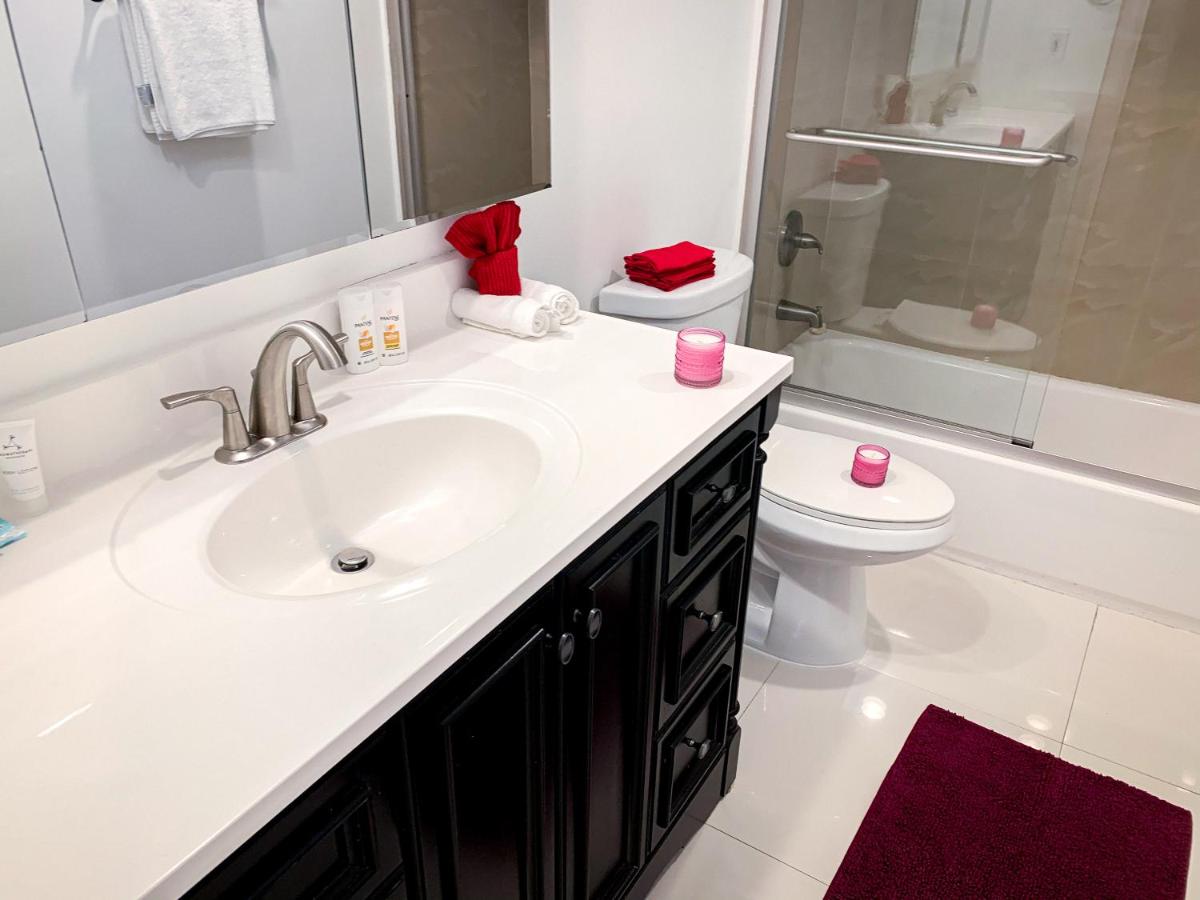 Collins Avenue Apartment