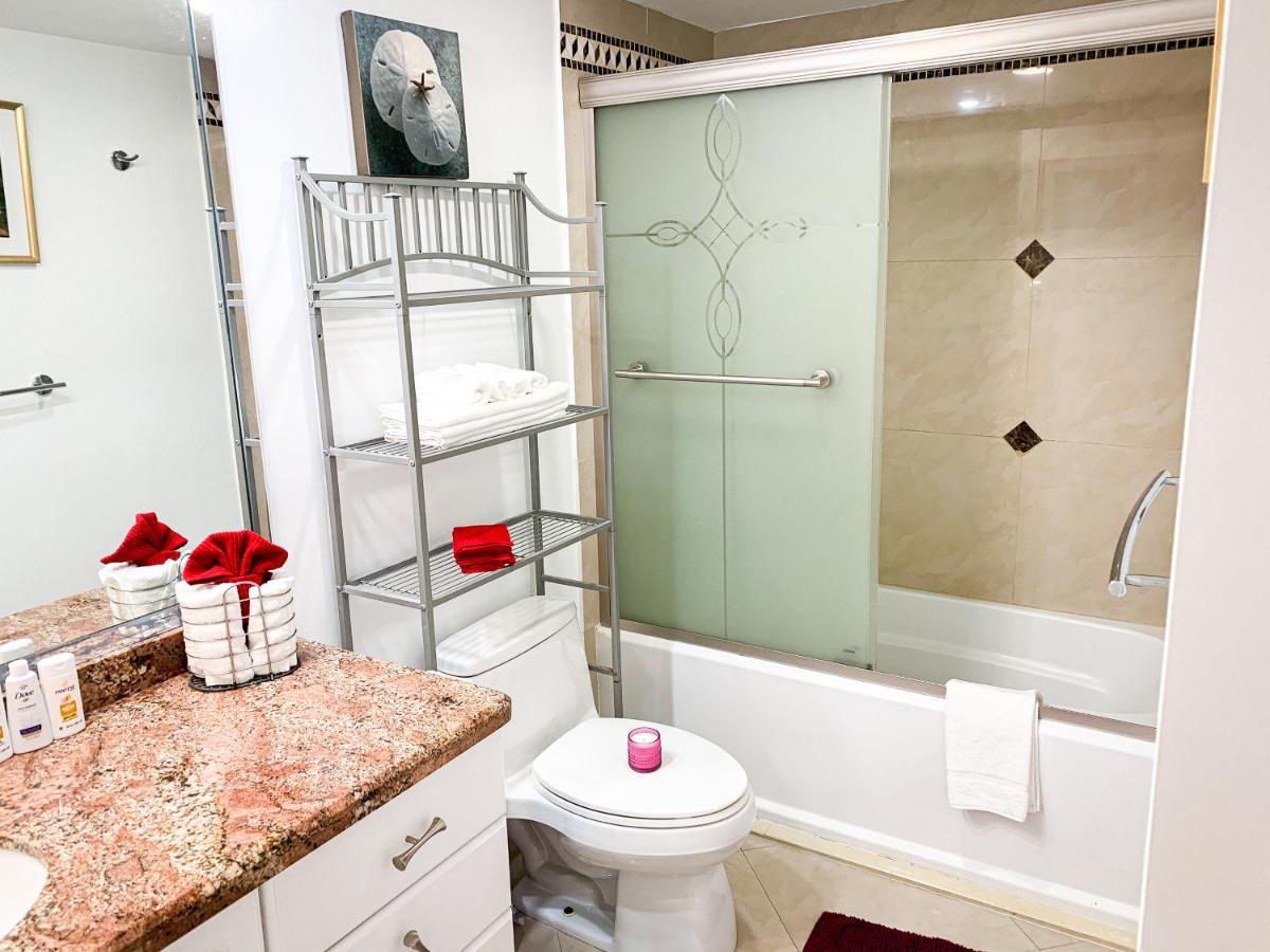 One-Bedroom Apartment at Collins Avenue Apartment