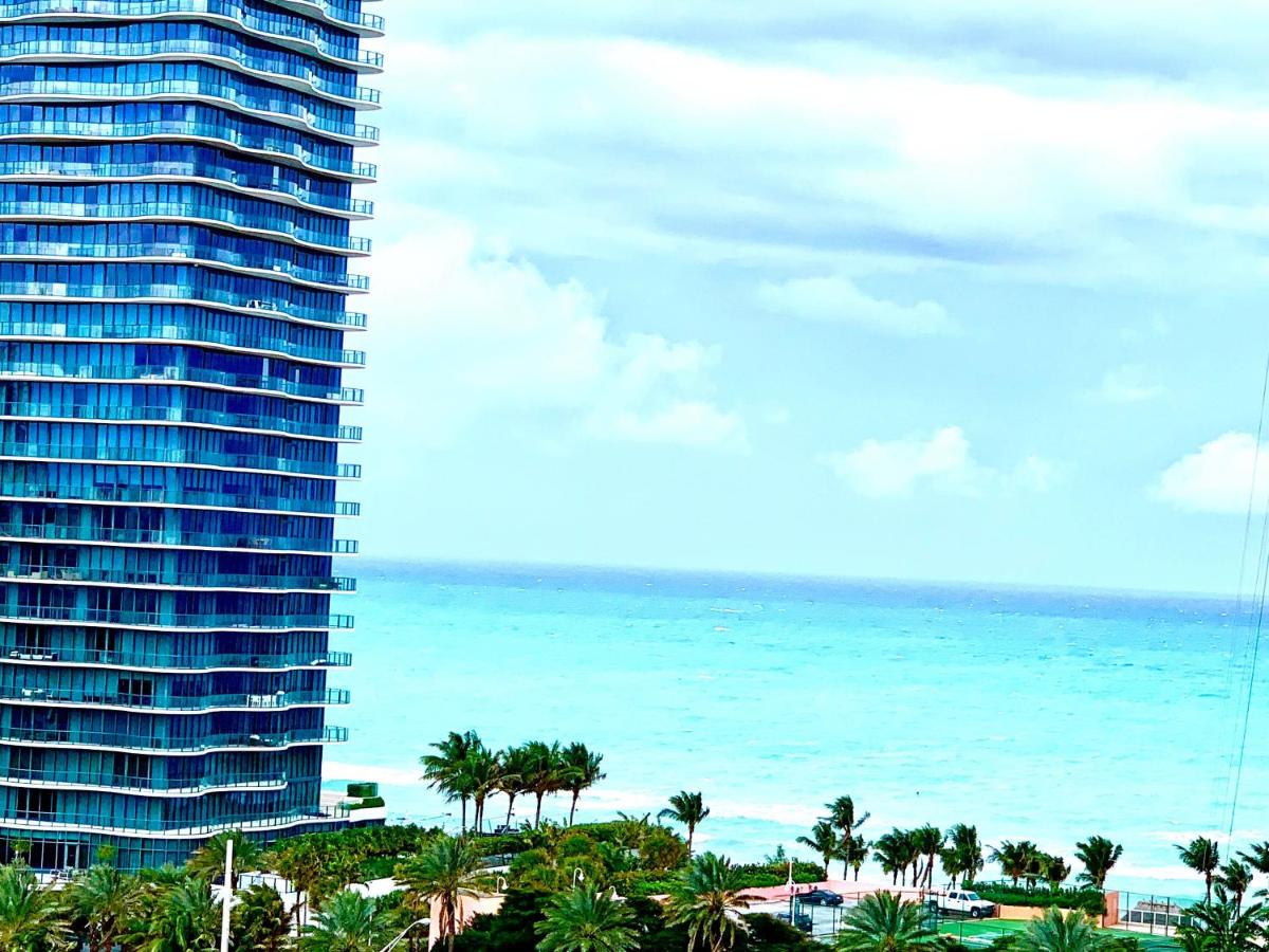 Collins Avenue Apartment